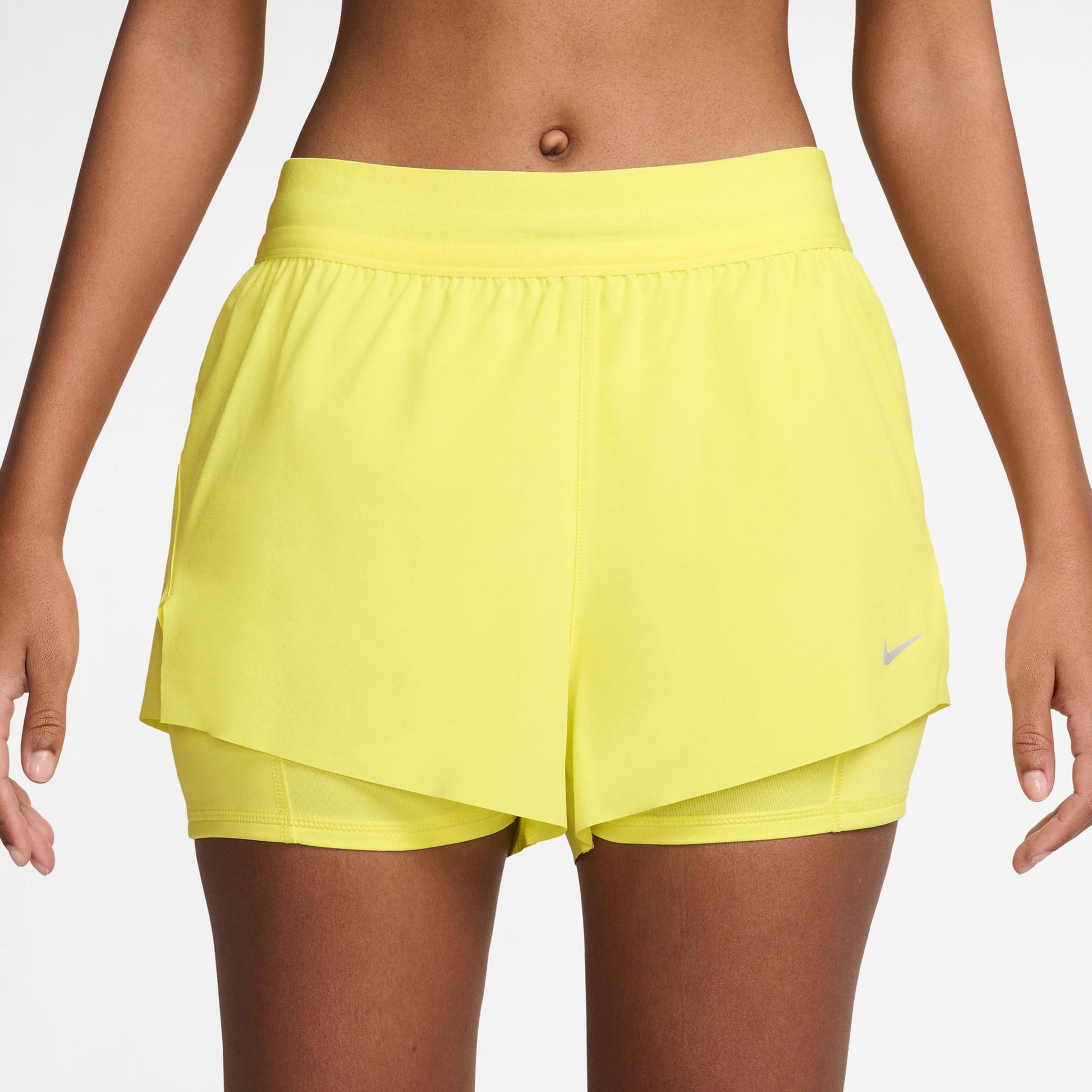Nike Swift Løbeshorts Damer - citrongul, sølv