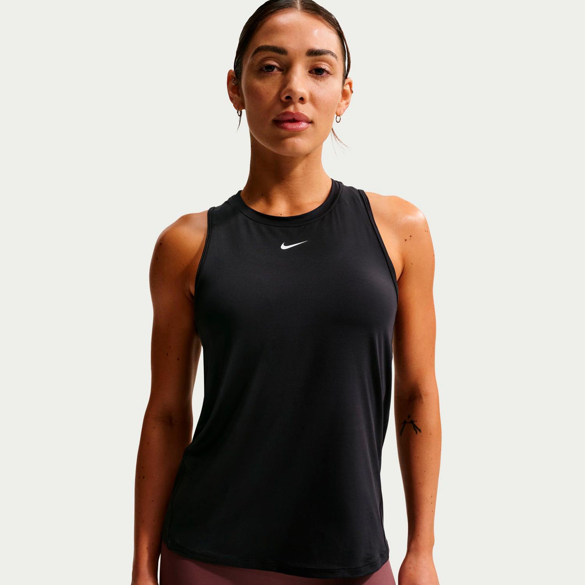 Nike One Dri-Fit Tanktop Damer-sort, hvid