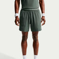 Jannik Sinner Court Dri-FIT Advantage 6in Shorts Herrer - grågrøn