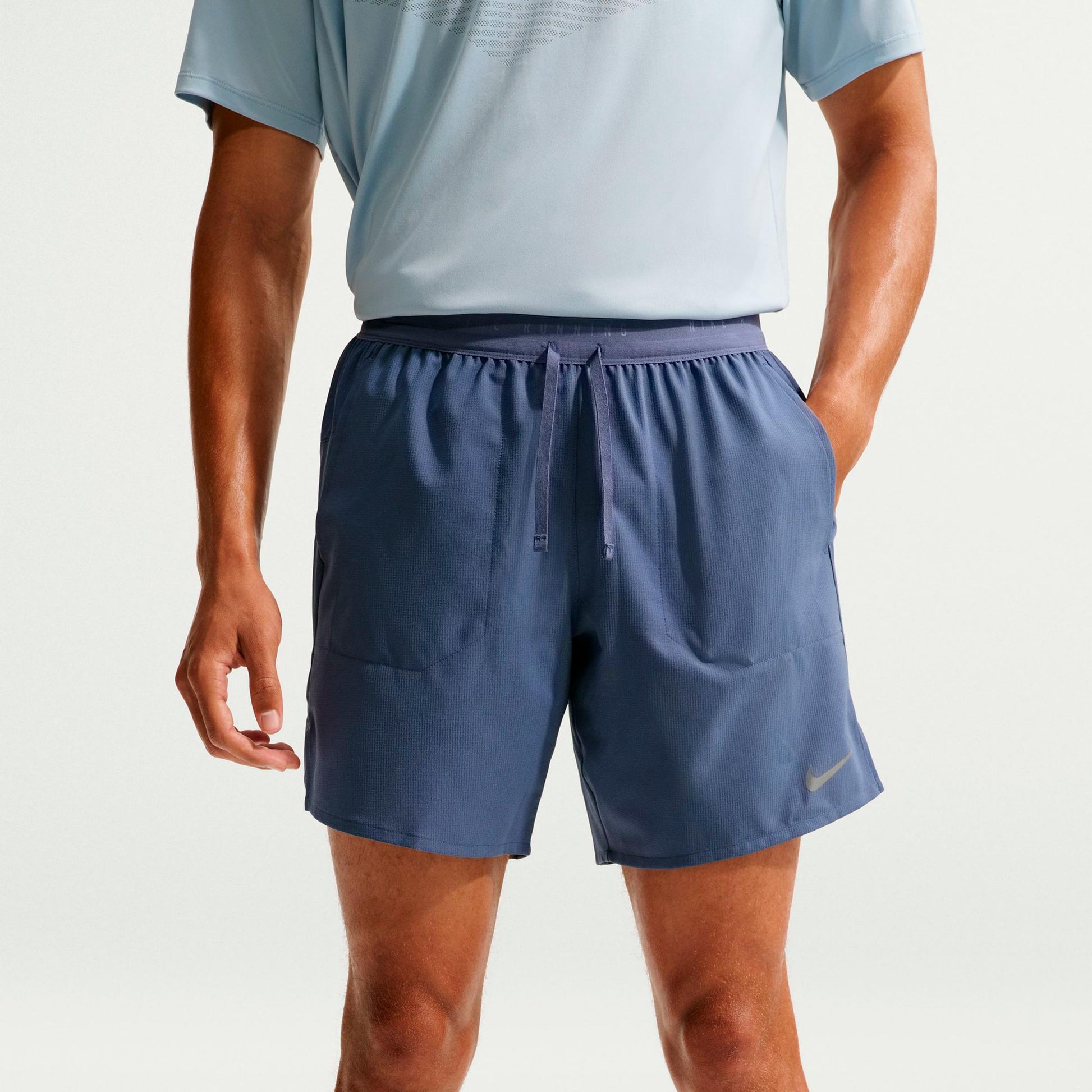 Nike Stride 7in  Løbeshorts Herrer - blå, sølv