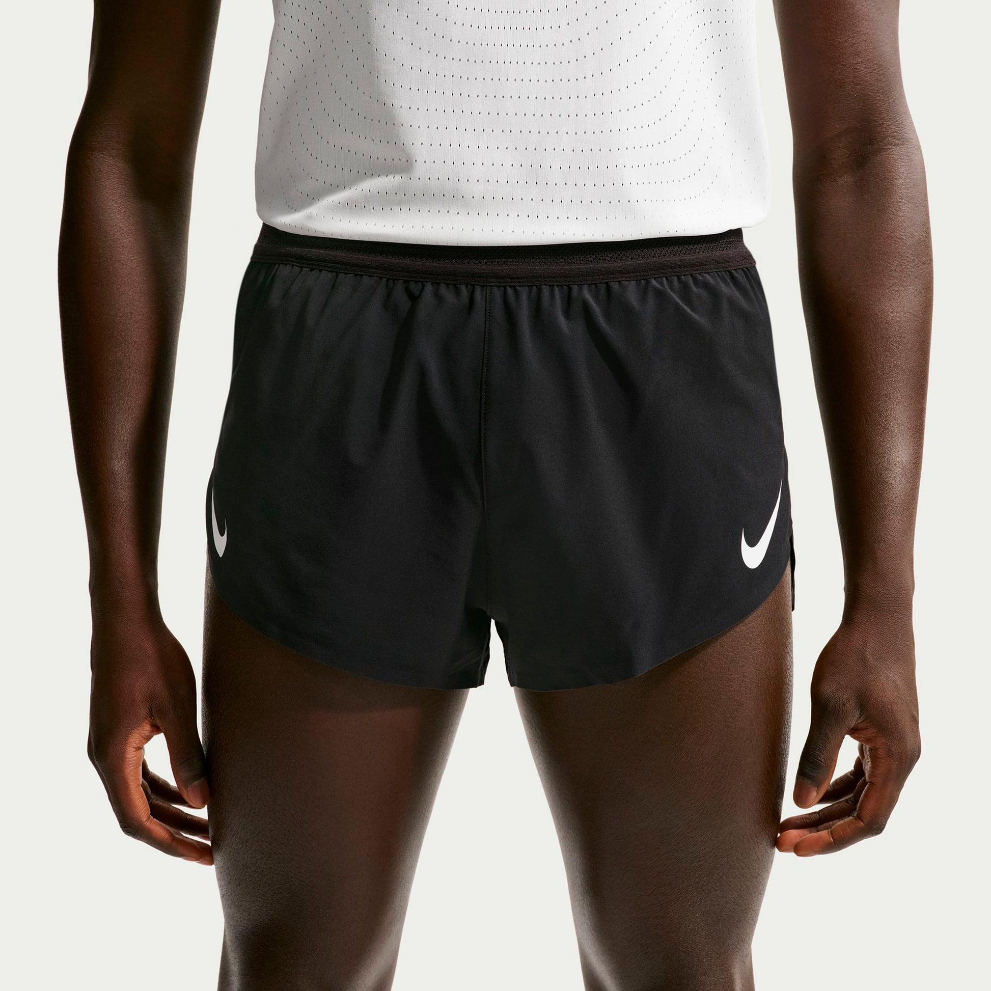 Nike AeroSwift Løbeshorts Herrer - sort, hvid