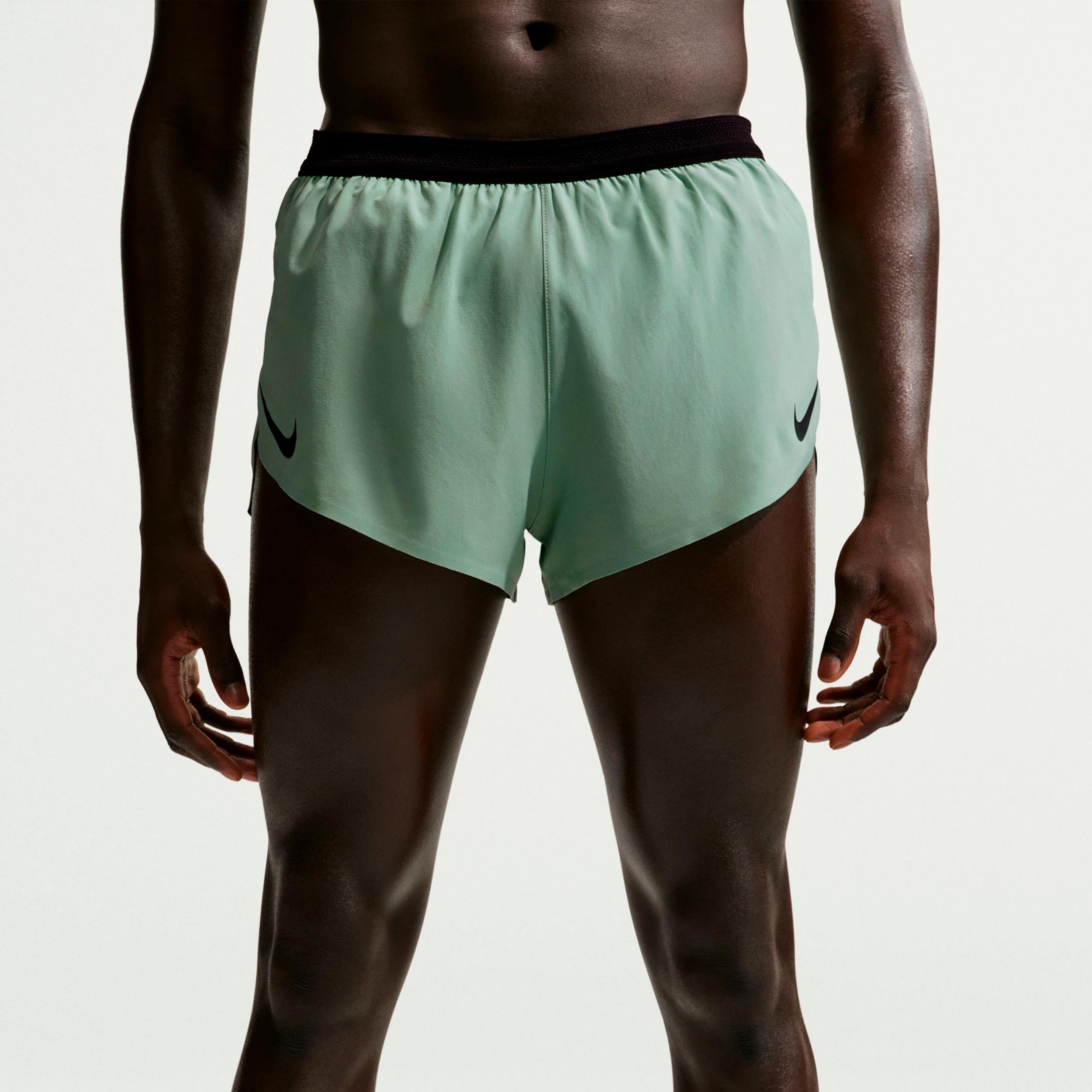 Nike AeroSwift Løbeshorts Herrer - oliven, sort