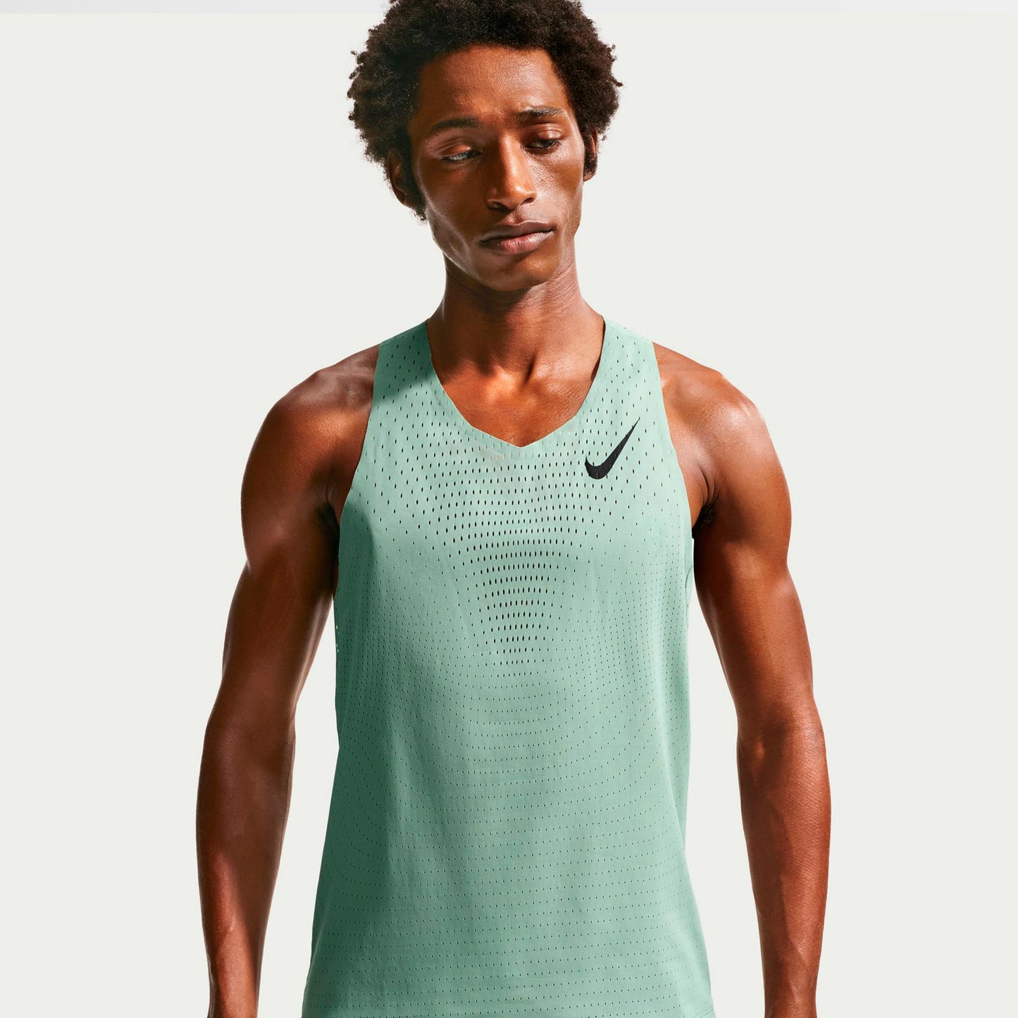 Nike AeroSwift Løbetrøje Herrer - oliven, sort