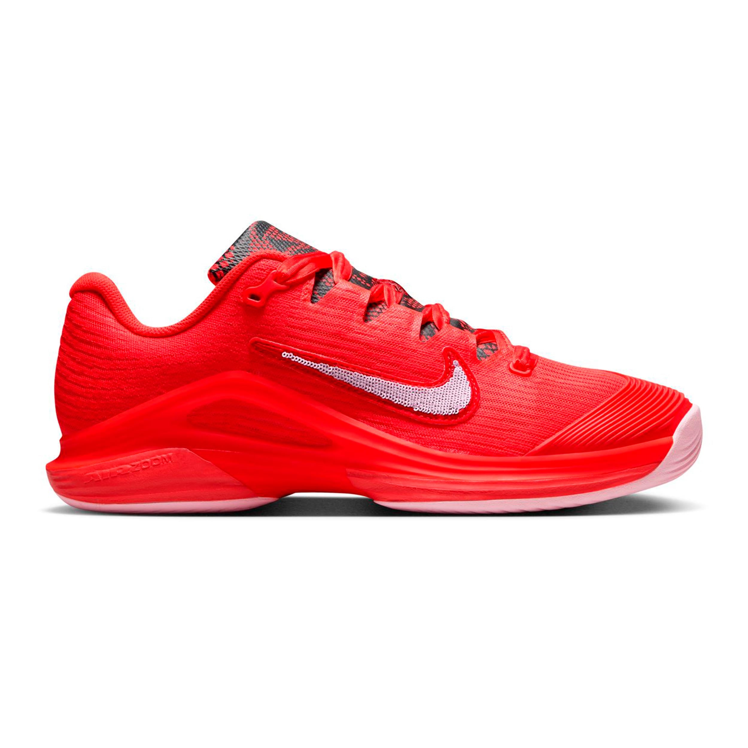 Nike Vapor 12 Aryna Sabalenka Allcourt-sko Damer - rød, flerfarvet