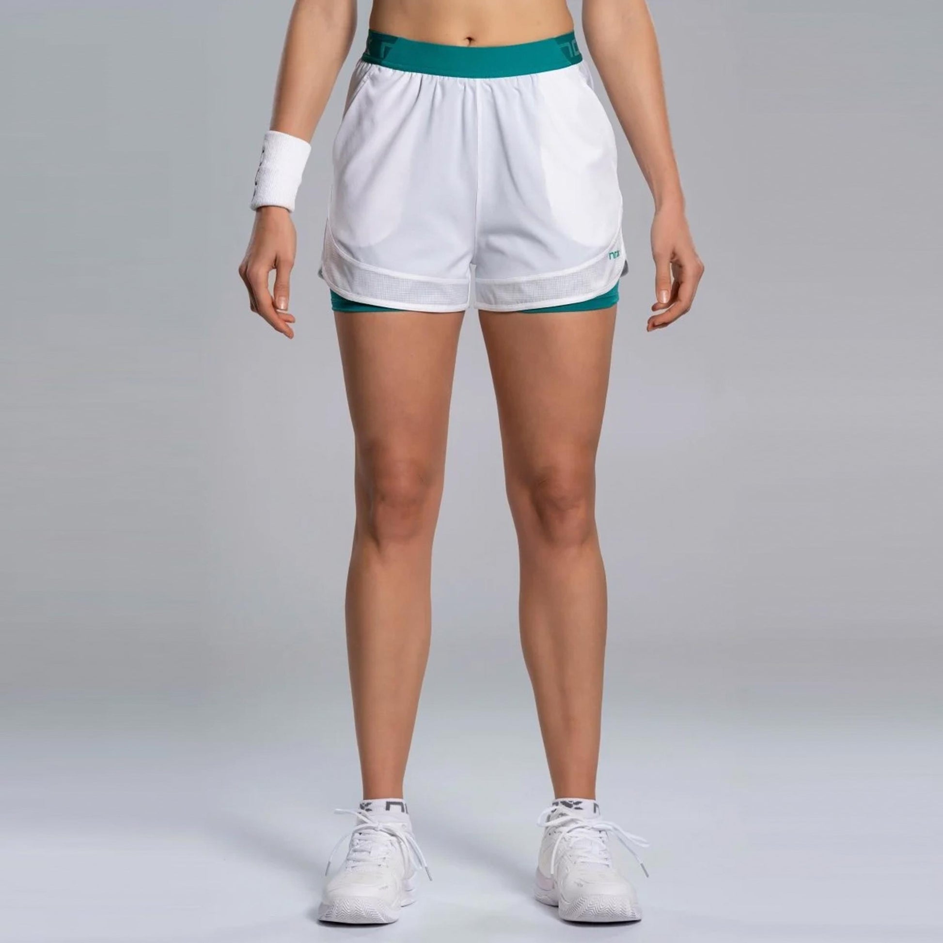 NOX Pro Shorts Damer - hvid, blågrøn