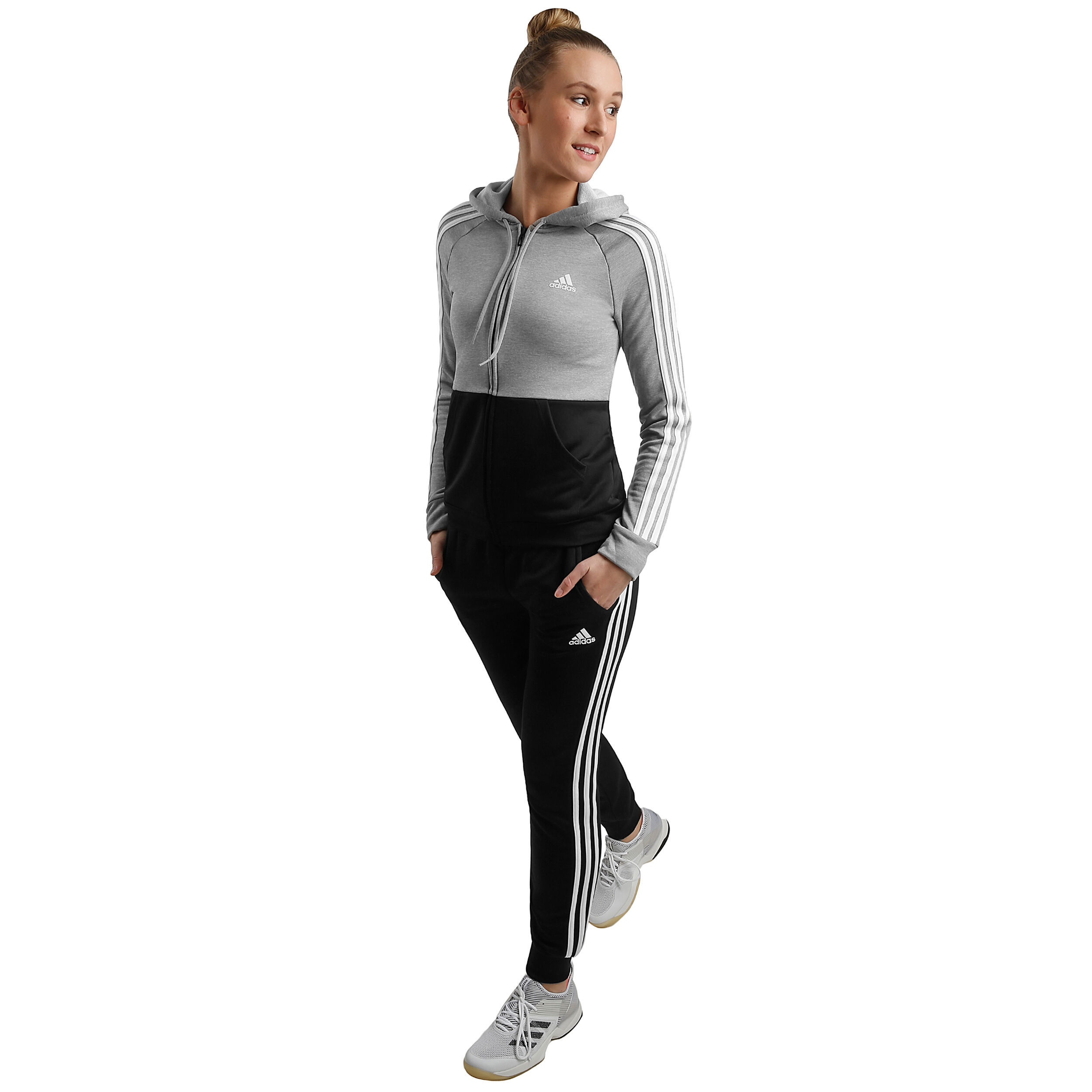 ea7 tracksuit dame