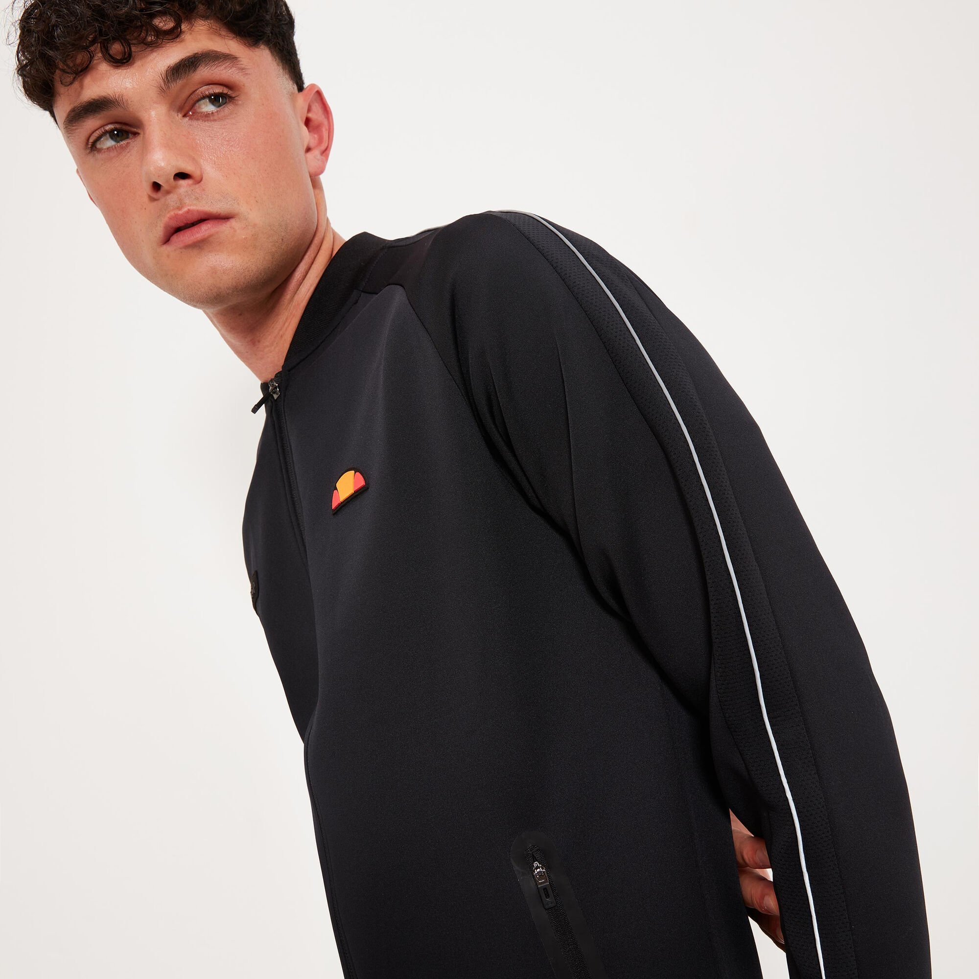 Ellesse