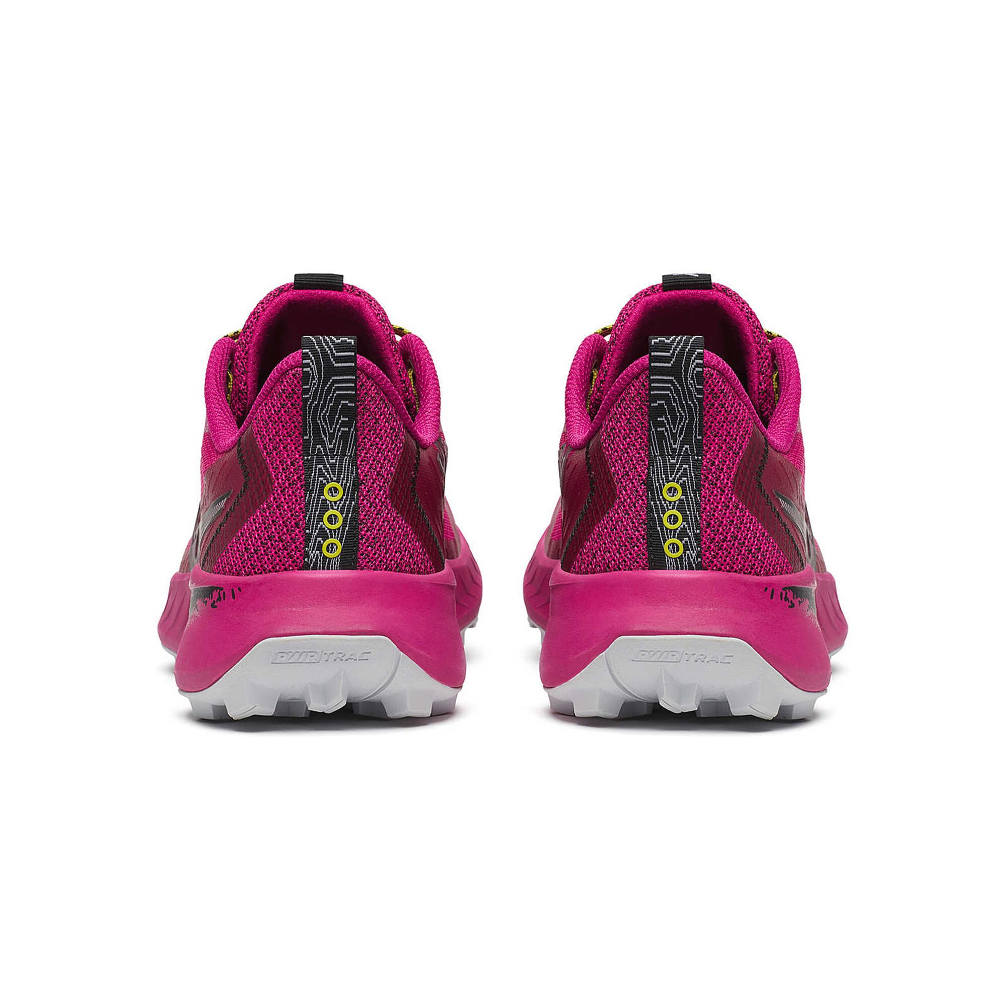 Saucony