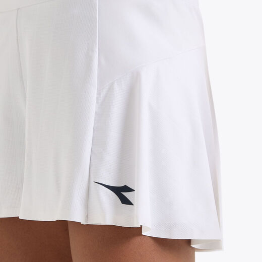 Diadora